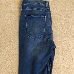 Size 8R Abercrombie skinny jeggings